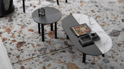 Tavolino con struttura in frassino e piano realizzato in legno e ceramica  Bam di Calligaris