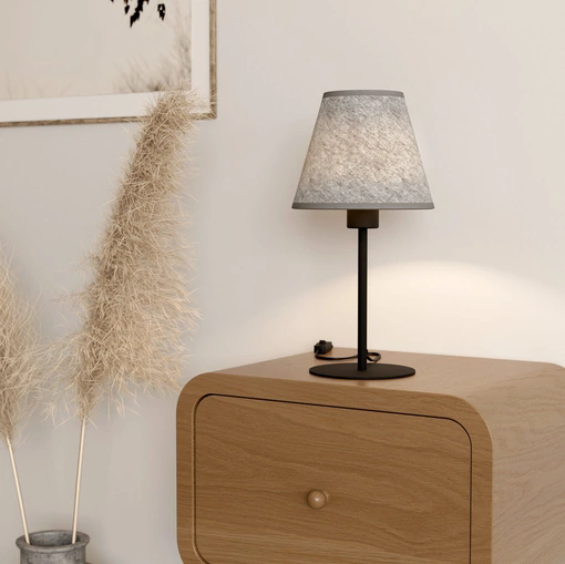 Lampada da tavolo in feltro Alsager di Eglo