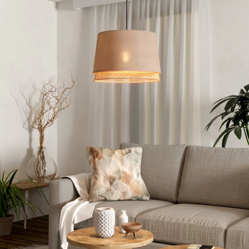 Lampada a sospensione Tabley in tessuto e legno di Eglo