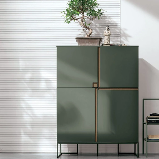 Madia Verticale Regolo R01 in laccato opaco bosco di Tomasella