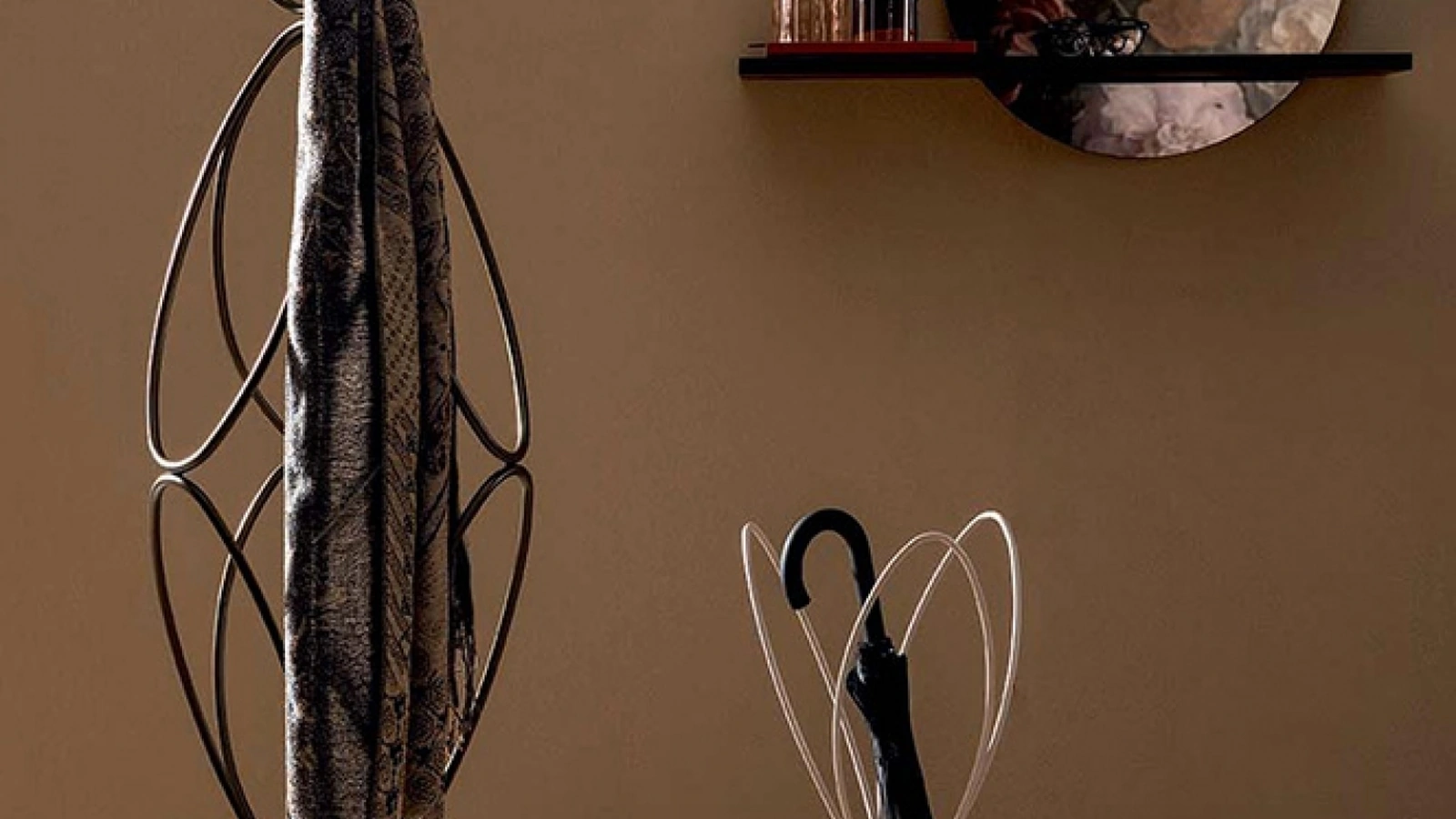 Appendiabiti e portaombrelli in metallo Vanity di Tonin Casa