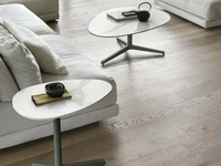 Tavolino Elica con top in gres porcellanato e struttura in metallo verniciato di Target Point