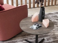 Tavolino rotondo Tweet in laminato finitura pietra di Le Comfort