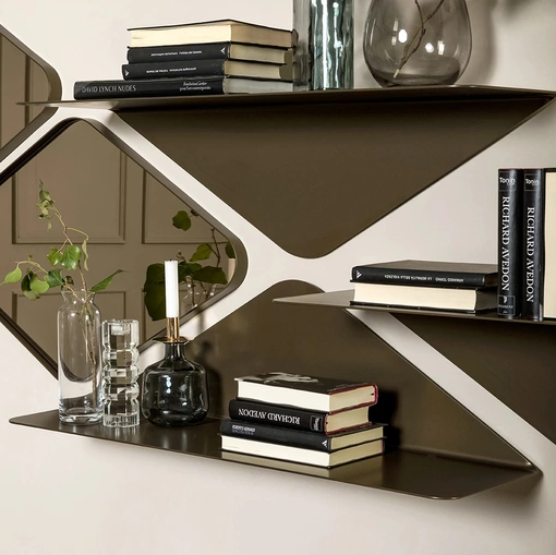 Mensole Matrix in metallo con specchio romboidale di Tonin Casa