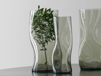 Vaso in vetro di Murano grigio fumé Pongo di Adriani e Rossi