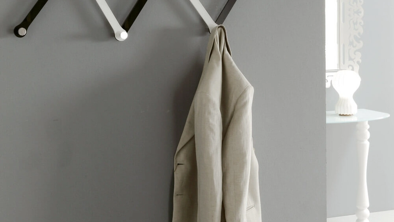 Appendiabiti Bobi in plexiglass di Ponti Terenghi