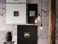 Quadro artistico in stucco e resina eseguiti manualmente e montati su pannello in laccato opaco bianco o nero Artwork di Adriani e Rossi