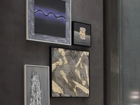 Quadro artistico in stucco e resina eseguito manualmente e montato su cornice in legno Gallery di Adriani e Rossi