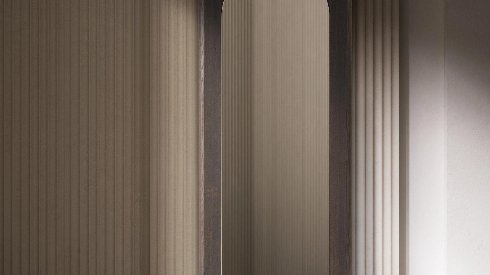 Specchiera Solitude di Ditre Italia