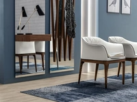 Specchiera con appendiabiti e cassetto in noce Alicante di Tonin Casa