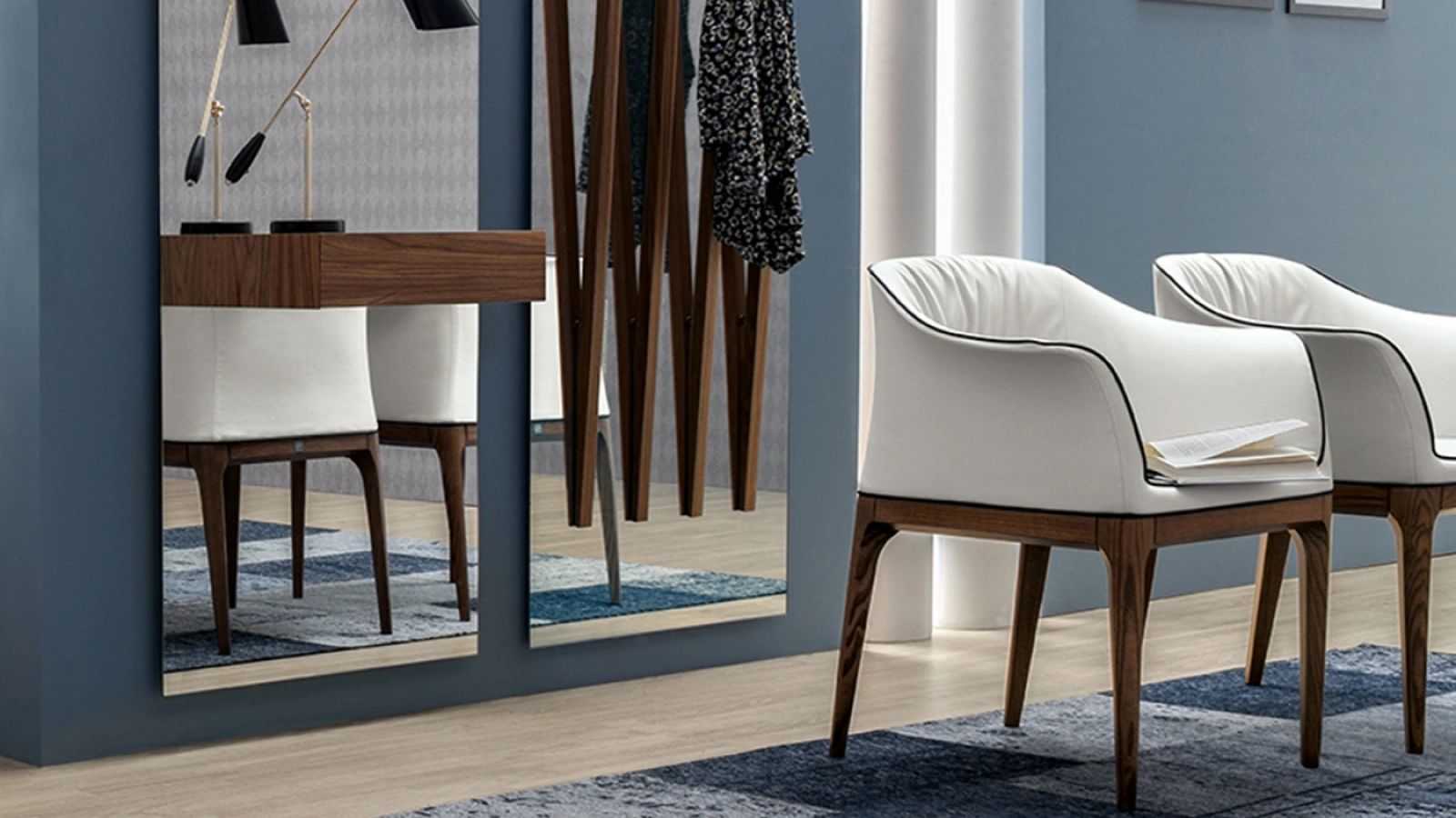 Specchiera con appendiabiti e cassetto in noce Alicante di Tonin Casa