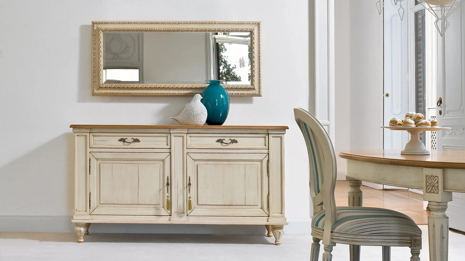 Specchio Altair con cornice in legno di Tonin Casa