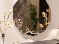 Specchio scultoreo Decameron di Tonin Casa