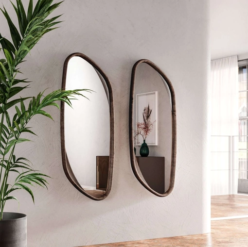Specchio con cornice in legno Monza di Ozzio