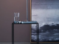 Tavolino Como in metallo verniciato color antracite di Adriani e Rossi