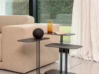 Tavolino Skyline in metallo di Tonin Casa