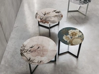 Tavolino  Joy Decor in laccato con grafiche creative di Tomasella