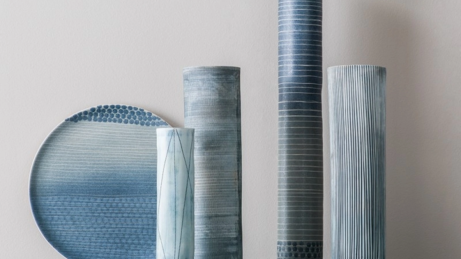 Vaso Orizzonte in porcellana decorato e dipinto a mano di Adriani e Rossi