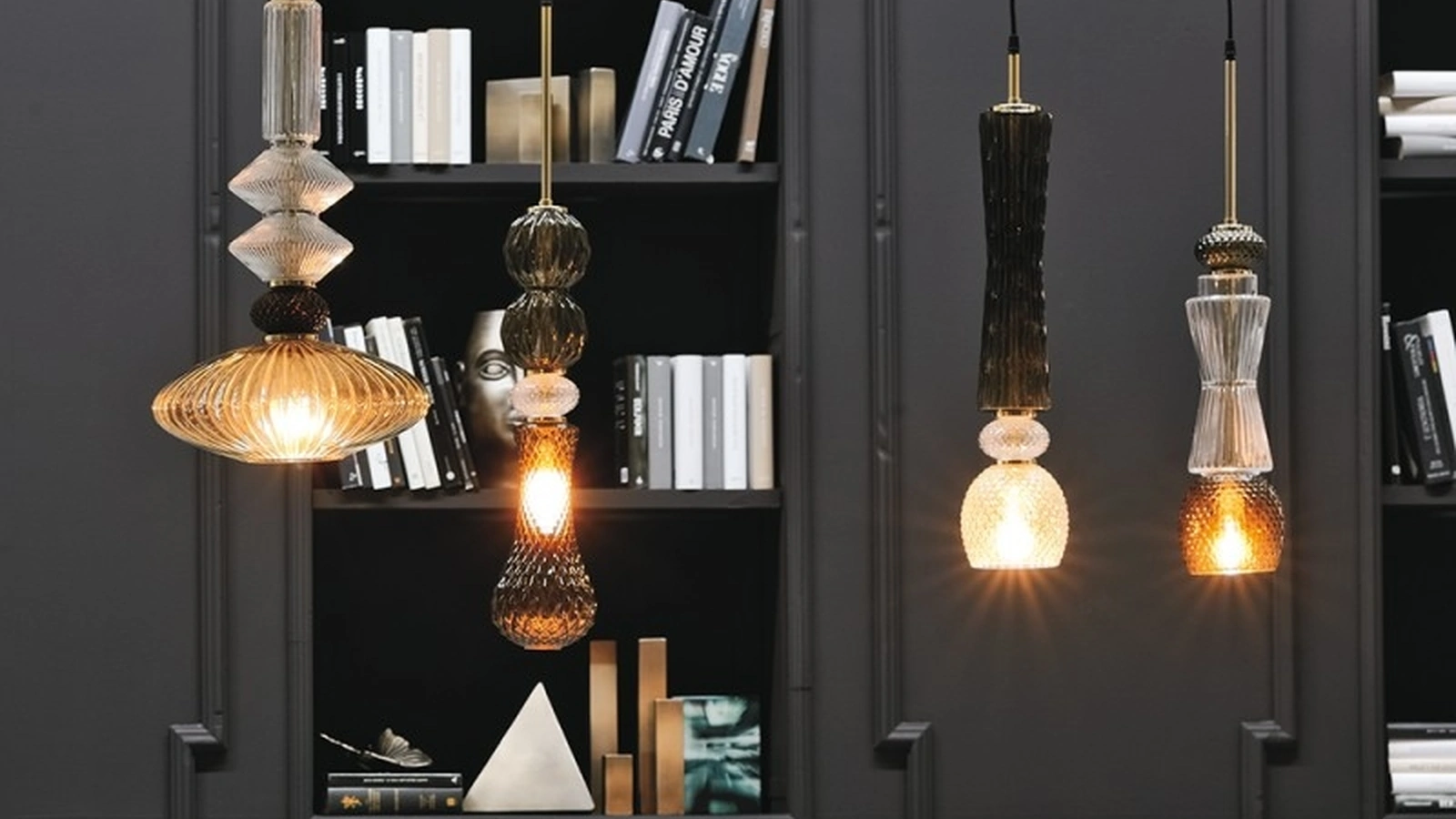 Lampada a sospensione in vetro di Murano con decoro anticoTorcello di Adriani e Rossi