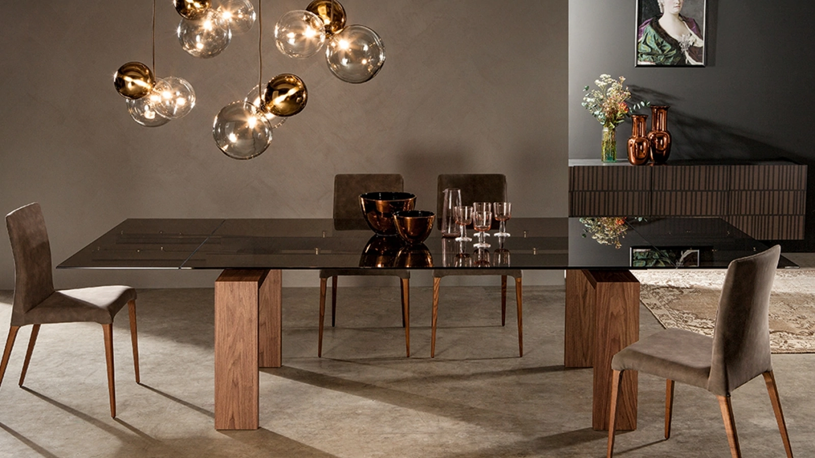 Lampada a sospensione composta da sfere in vetro colorato Atomo di Tonin Casa