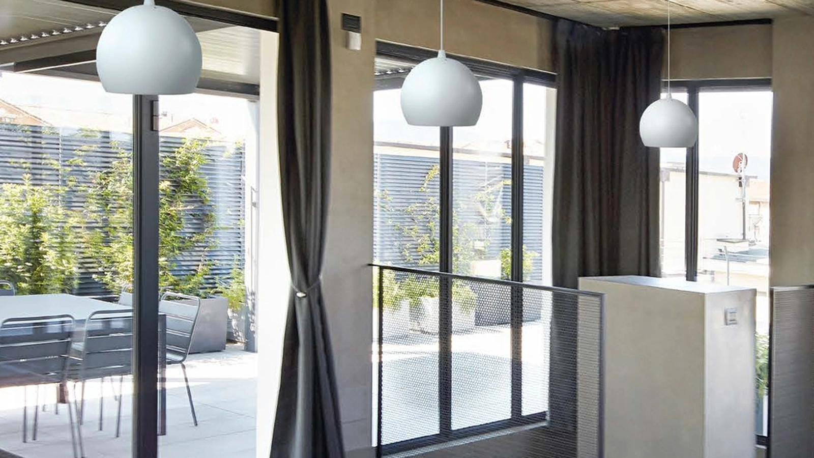 Lampada a sospensione Ball in alluminio di Cattaneo