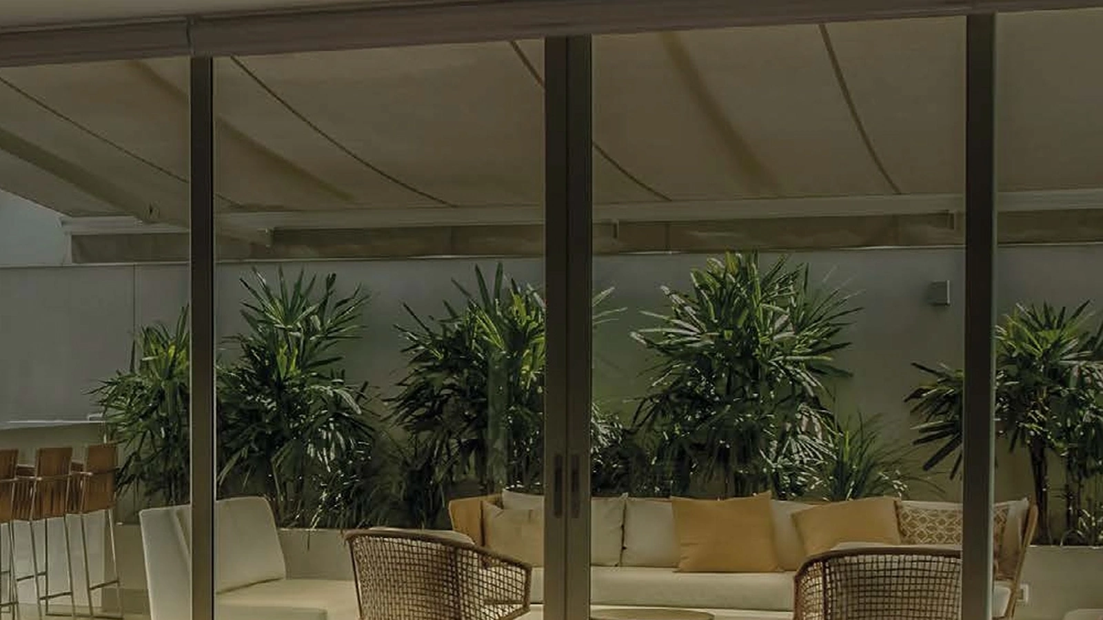 Lampada a soffitto Basalt in MDF laccato di Cattaneo