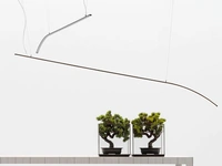 Lampada a sospensione nera in alluminio Curvy di Adriani e Rossi