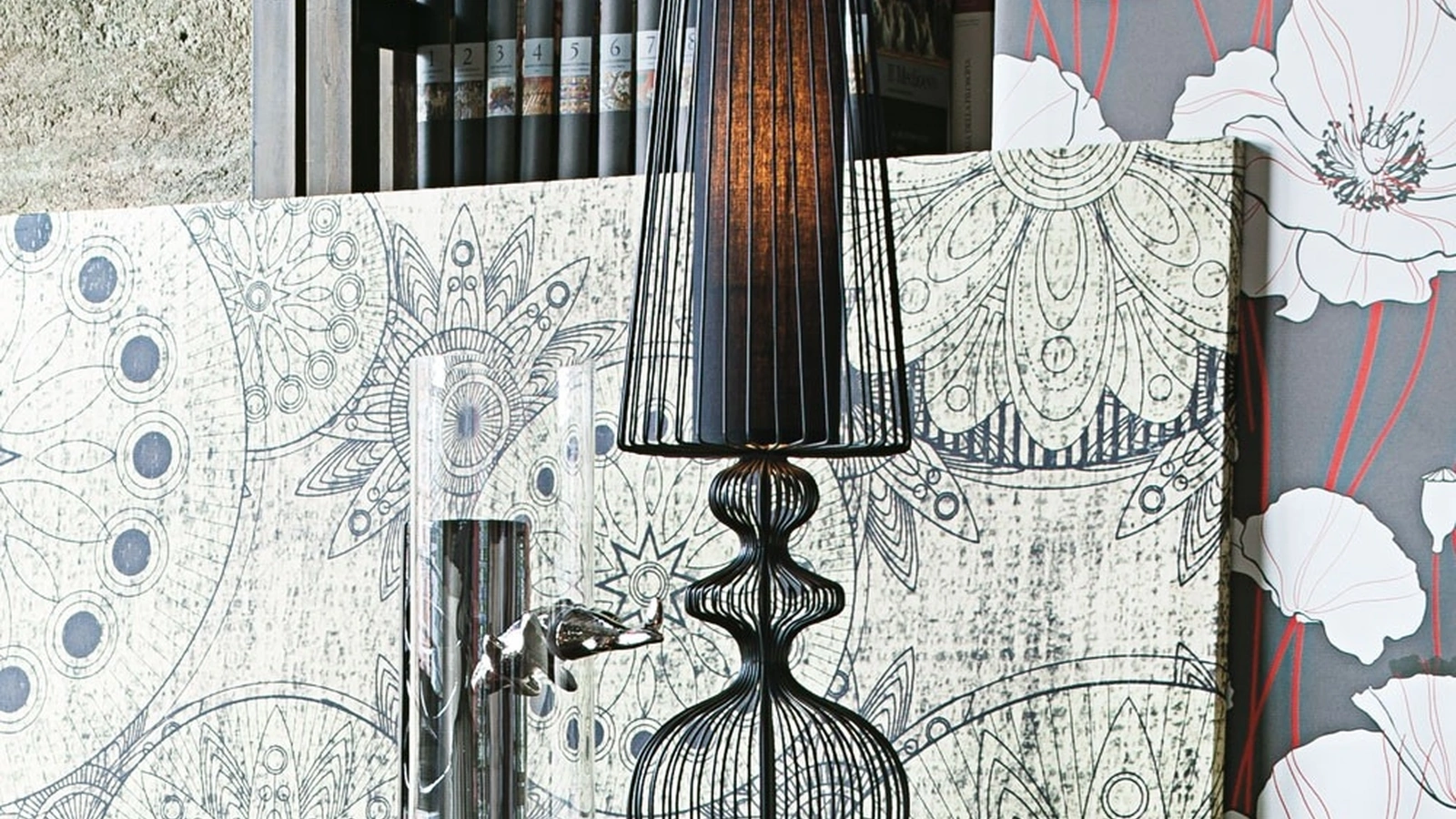 Lampada da tavolo in metallo verniciato nero File Table di Adriani e Rossi