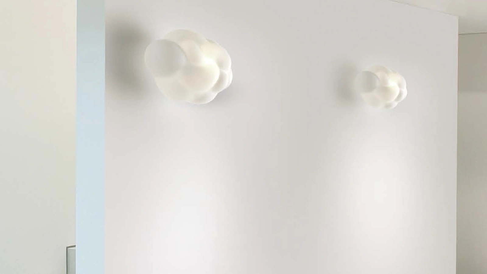 Lampada da parete di design Nuvola di Cattaneo