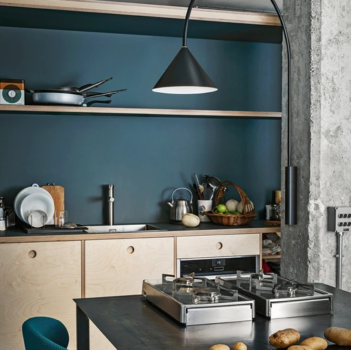 Lampada da parete in metallo laccato Ozz Wall di Miniforms