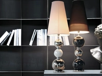 Lampada Pearl Table in ceramica con paralume in tessuto di Adriani e Rossi