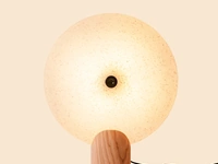 Lampada Rificolona Desk in polietilene di Miniforms