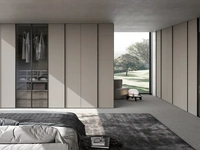 Armadio Atelier Crystal e Ruler in laccato e vetro di Adok