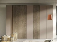 Armadio con ante battenti e scorrevoli Libeccio Combinato C258 in melaminico e legno di Moretti Compact Giorno Notte