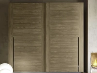 Armadio con ante scorrevoli S40 Maxi finitura noce di S75