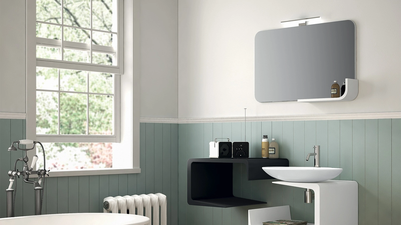 Mobile da Bagno sospeso in laccato lucido bianco e nero composizione Jolly 03 di Licor Design