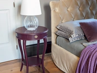 Comodino Ariete in legno laccato opaco di Tonin Casa