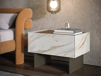 Comodino Cristalia in vetro stampato di Tonin Casa