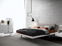 Gruppo Notte Gingol in melaminico effetto legno e piedini in metallo di Spagnol Mobili