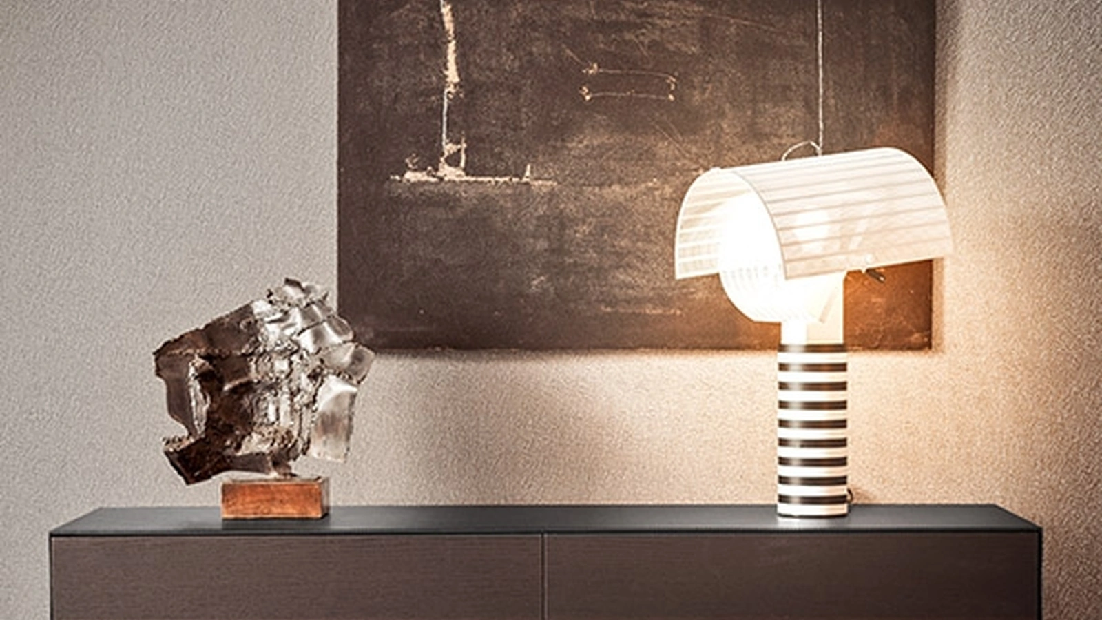 Comò Norma in legno e cuoio di Pianca