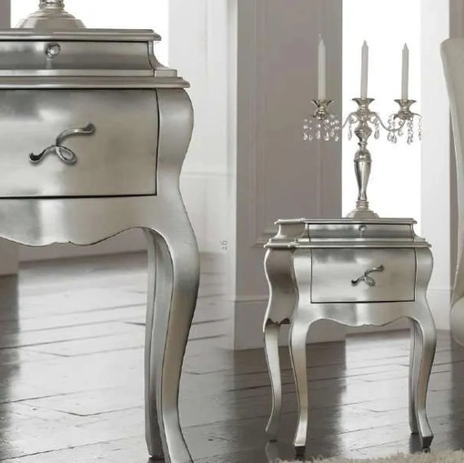 Comodino Zara in legno massello laccato di Florentiabed