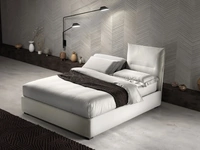 Letto matrimoniale con testiera relax regolabile Sharp di Bside