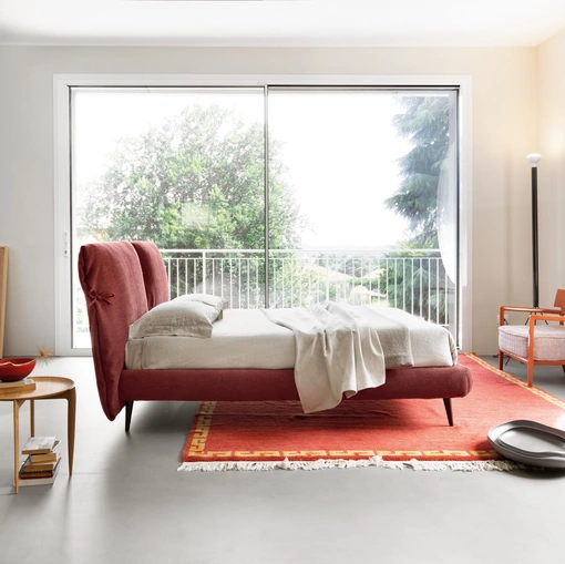 Letto imbottito Eden Advance in tessuto con testiera con fiocchi di Noctis