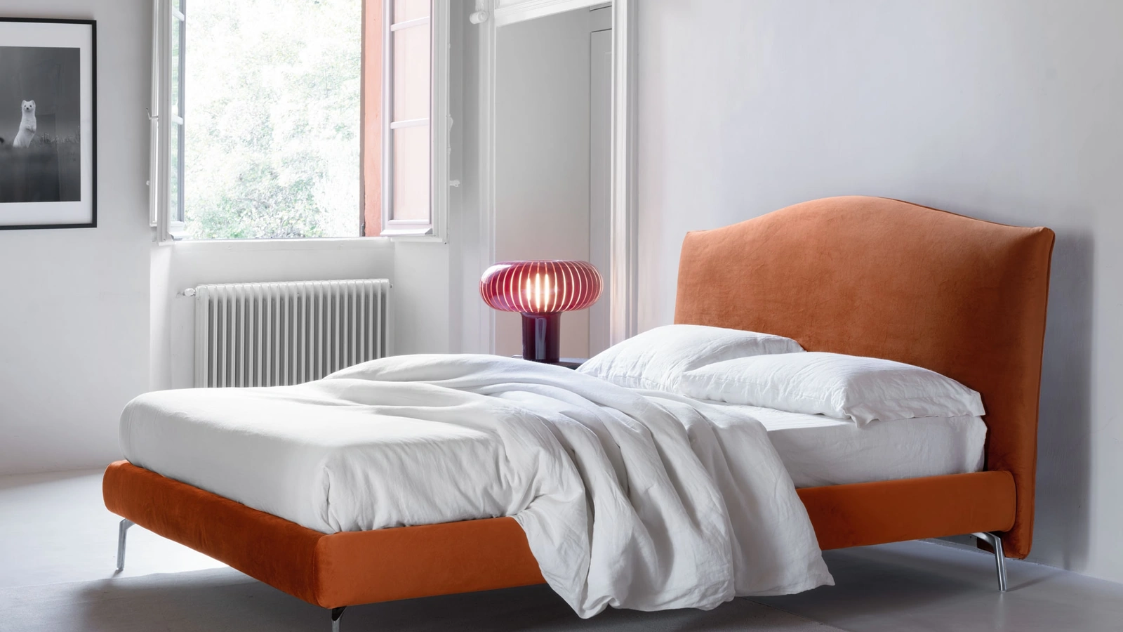 Letto con testiera arrotondata Lyle Modern di Noctis