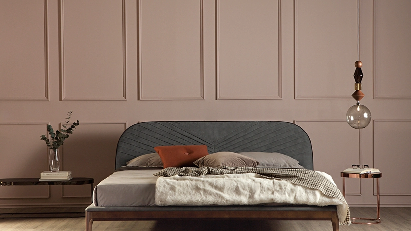 Letto Michelangelo con testiera di Tonin Casa
