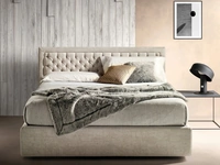 Letto in tessuto con testiera trapuntata Nest di Bside