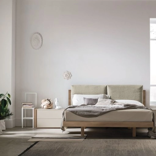 Letto con testiera imbottita Nikki di Tomasella