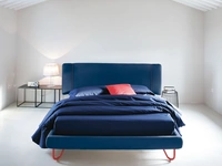 Letto in tessuto imbottito Hug 02 di Noctis