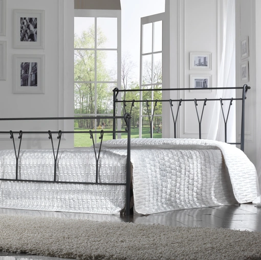 Letto in ferro battuto con testiera Pastorale di Florentiabed