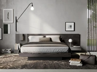 Letto Plan in legno con testiera di Fimar